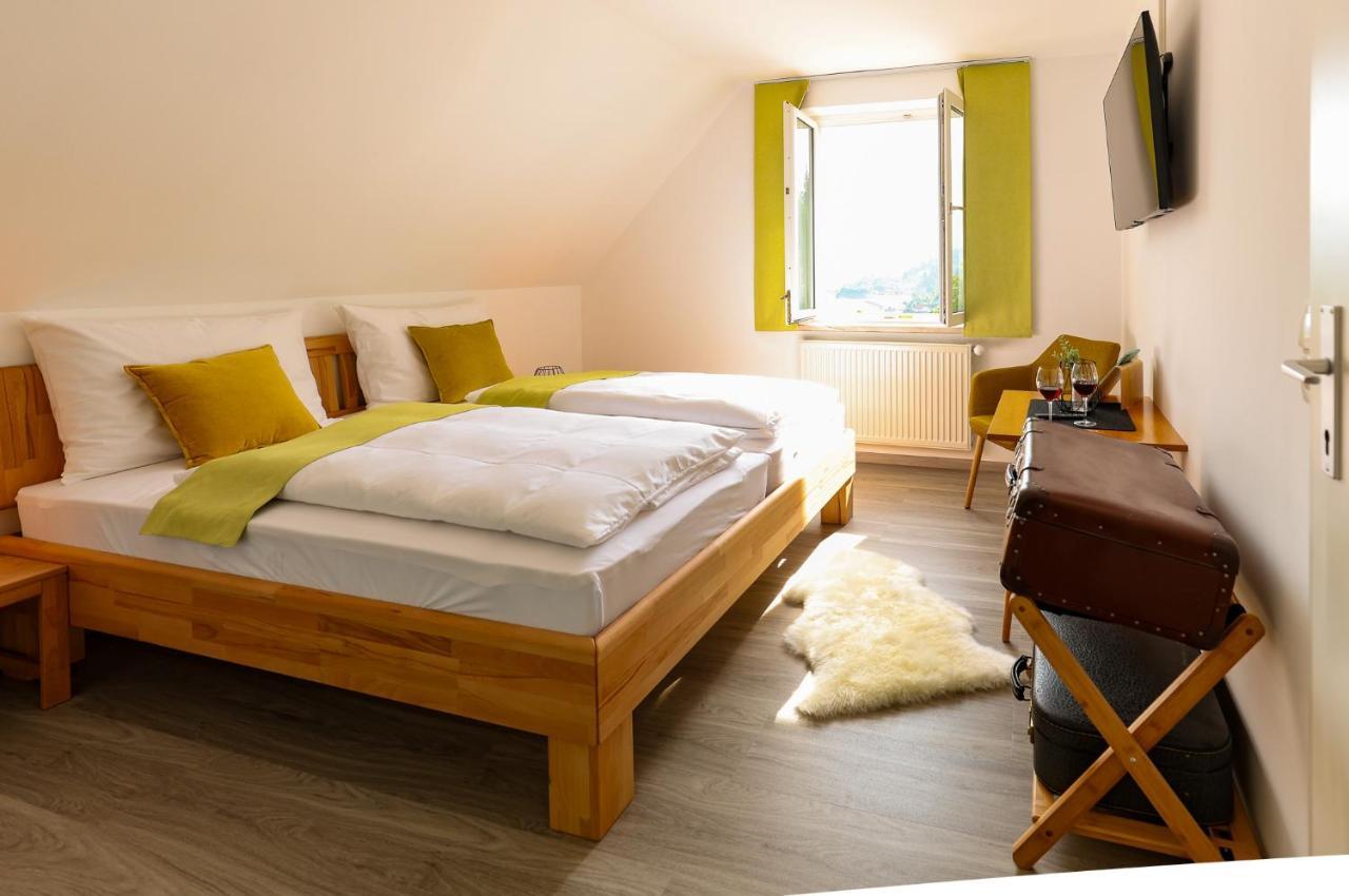 Lind bei ScheiflingPanoramablick Scheiflingアパートメント エクステリア 写真