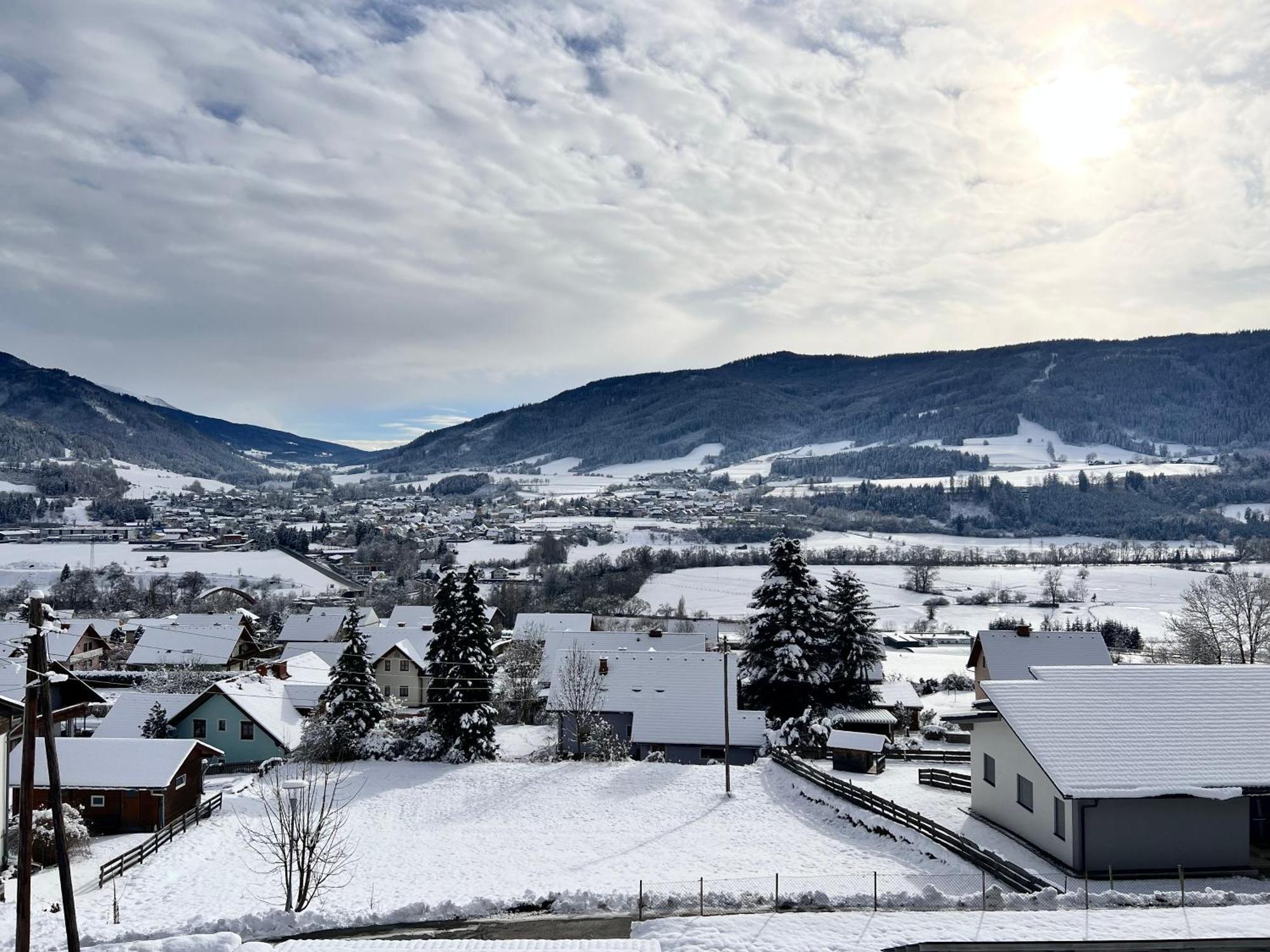 Lind bei ScheiflingPanoramablick Scheiflingアパートメント エクステリア 写真